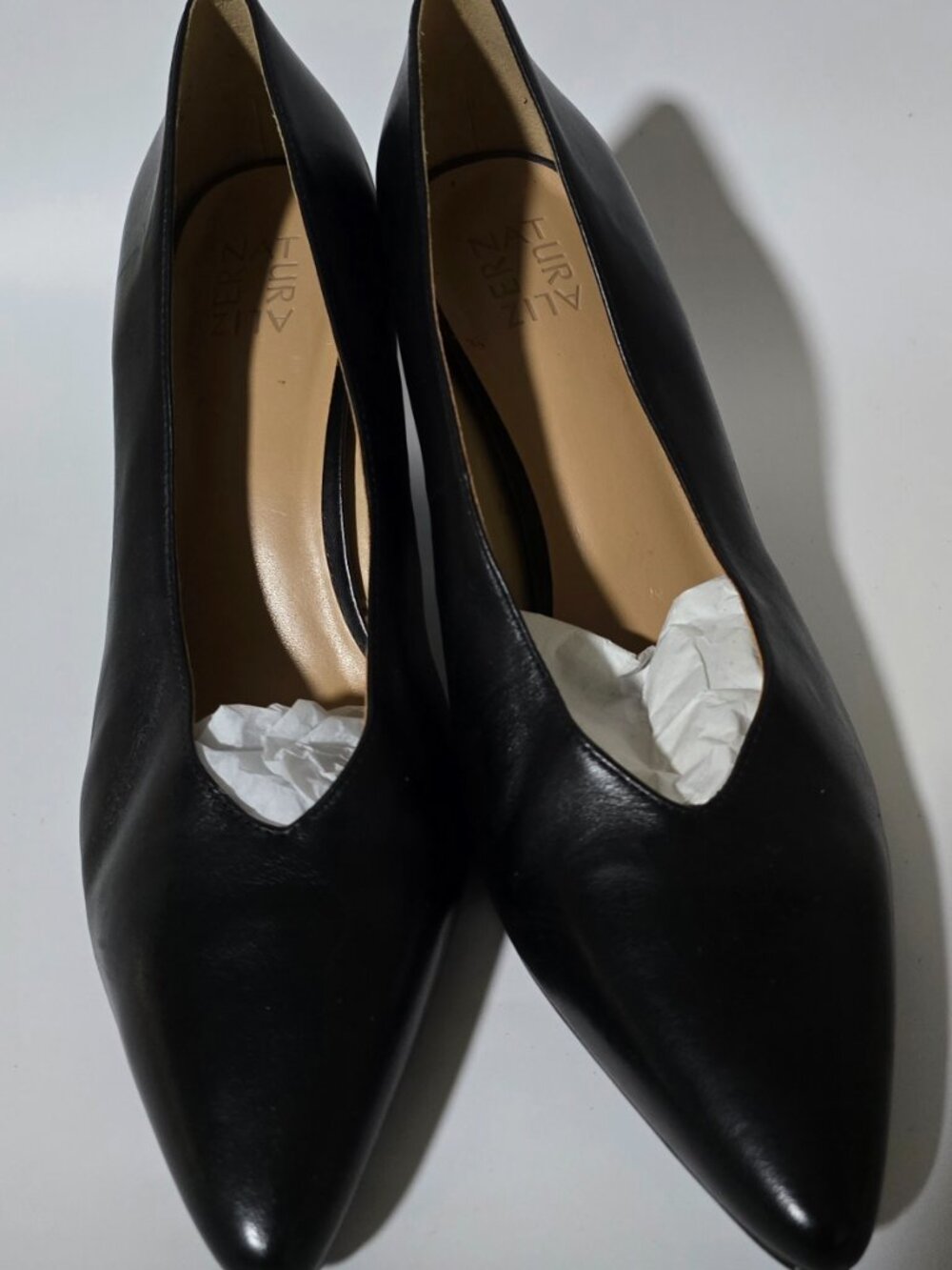Size11 Black Pumps (NEW) Naturalizers
